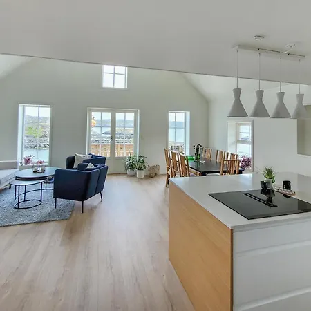 Amazing Home In Stolmen With Wifi *