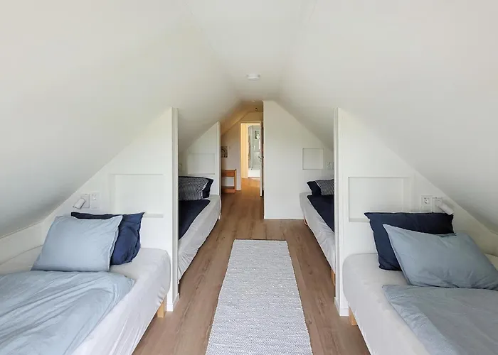 3 Bedroom Lovely In Stolmen Vakantiehuis